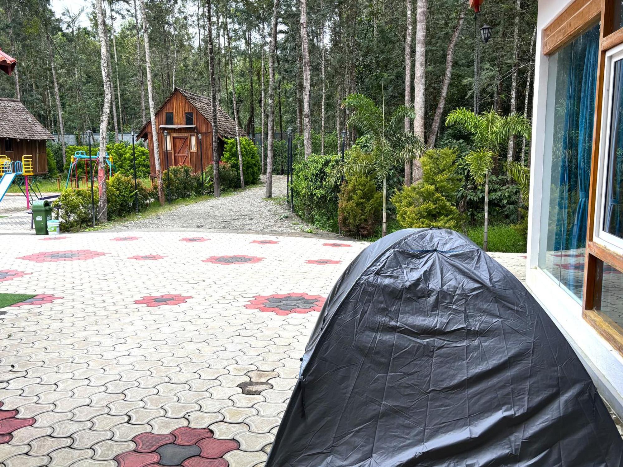 Ecstasy Tent Stay With Swimming Pool & Common Washroom Чикмагалур Екстер'єр фото